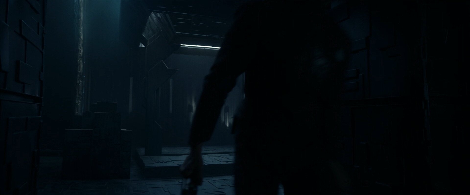 extant_StarTrek_PIC_1x06-TheImpossibleBox_05845.jpg