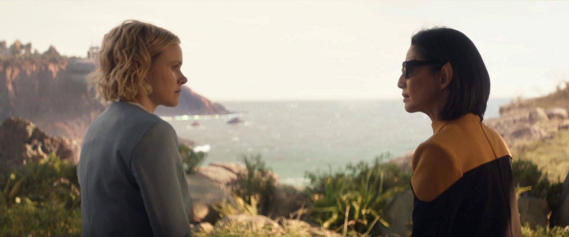 extant_StarTrek_PIC_1x07-Nepenthe_00341.jpg