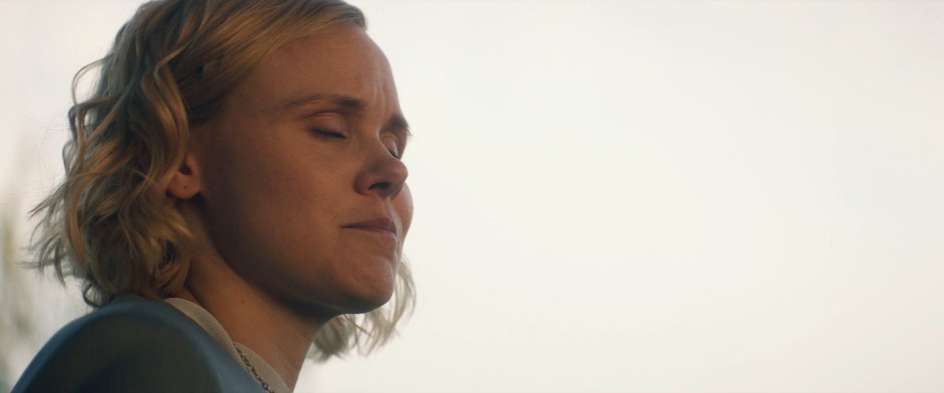 extant_StarTrek_PIC_1x07-Nepenthe_00417.jpg