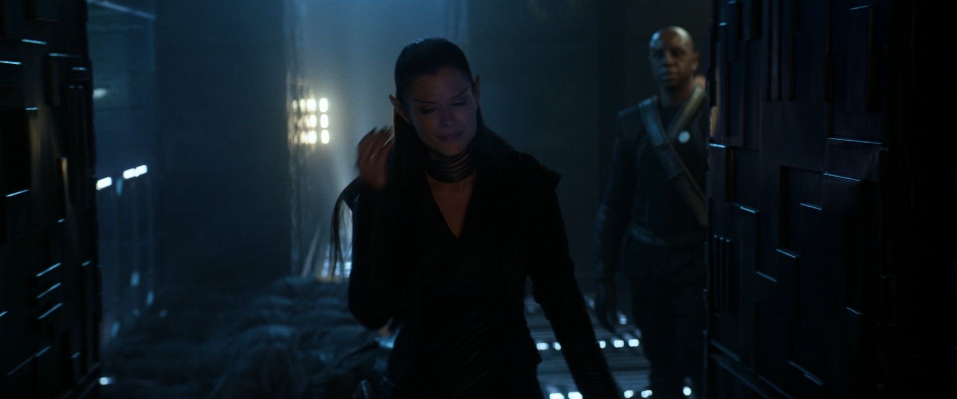 extant_StarTrek_PIC_1x07-Nepenthe_00913.jpg