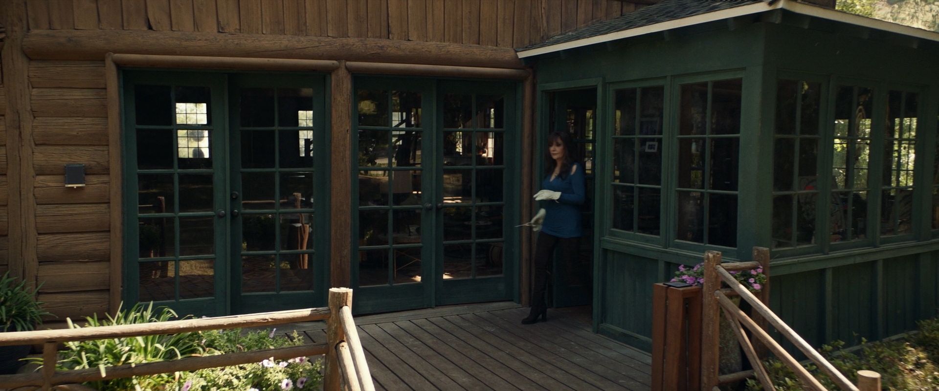 extant_StarTrek_PIC_1x07-Nepenthe_01766.jpg
