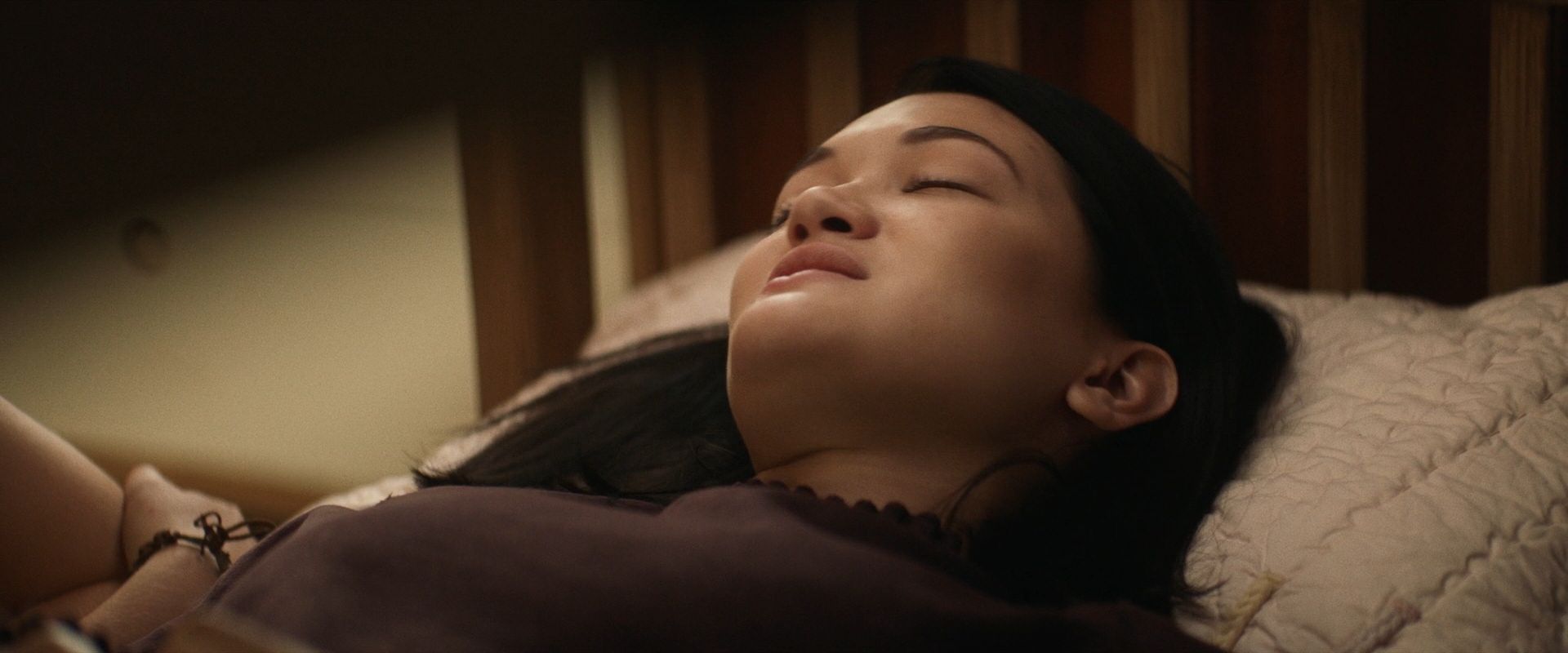 extant_StarTrek_PIC_1x07-Nepenthe_02468.jpg