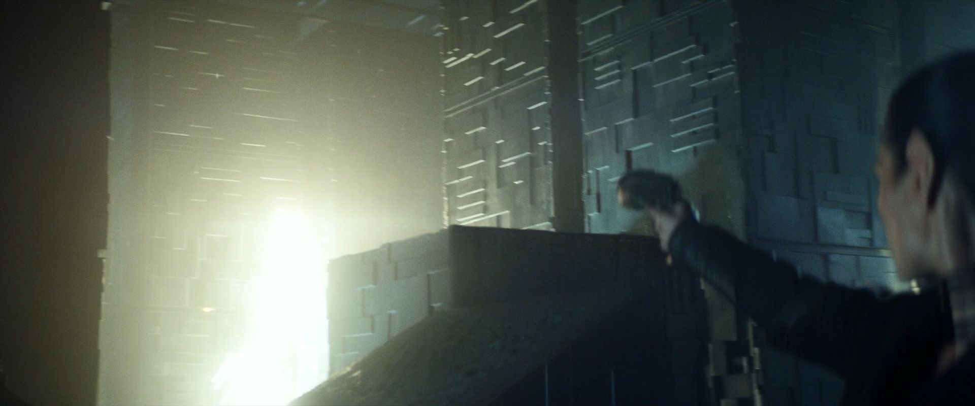 extant_StarTrek_PIC_1x07-Nepenthe_04227.jpg