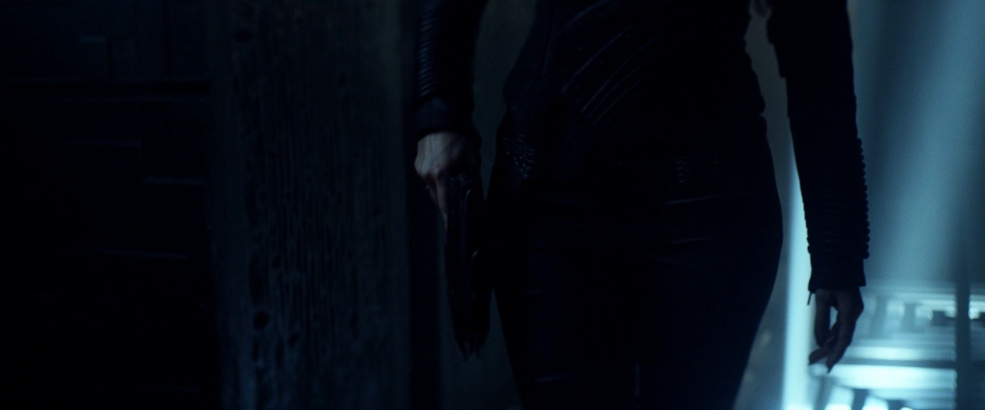 extant_StarTrek_PIC_1x07-Nepenthe_04273.jpg