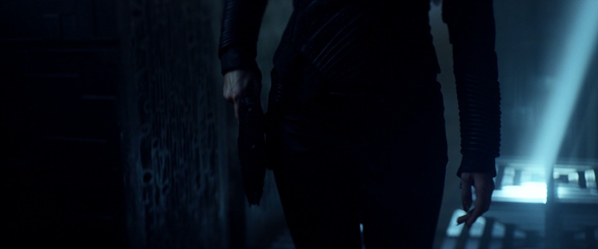 extant_StarTrek_PIC_1x07-Nepenthe_04274.jpg