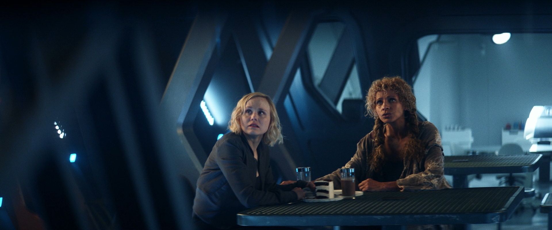 extant_StarTrek_PIC_1x07-Nepenthe_04564.jpg