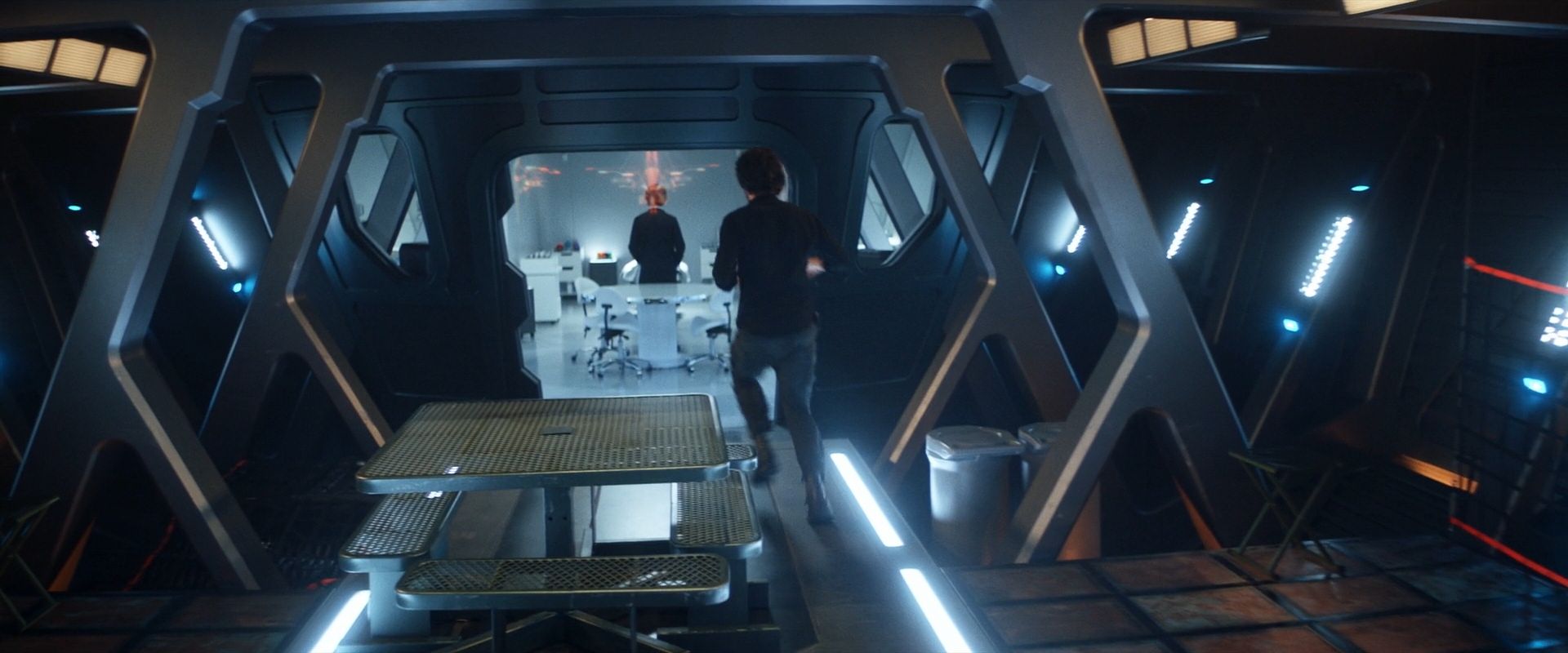 extant_StarTrek_PIC_1x07-Nepenthe_05695.jpg