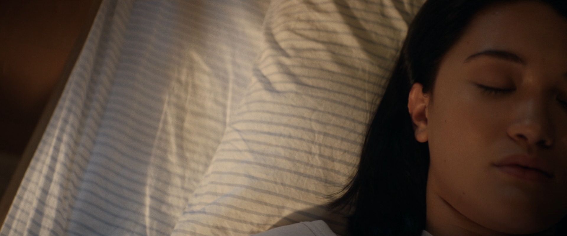 extant_StarTrek_PIC_1x07-Nepenthe_06080.jpg