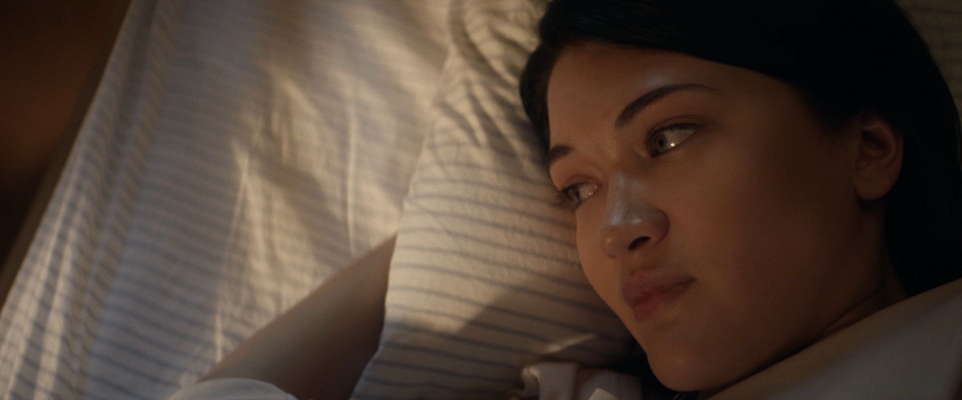 extant_StarTrek_PIC_1x07-Nepenthe_06210.jpg