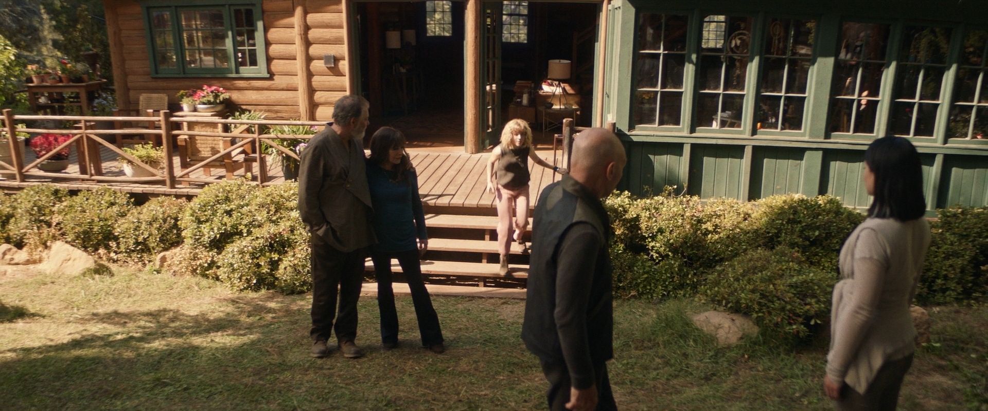 extant_StarTrek_PIC_1x07-Nepenthe_06237.jpg