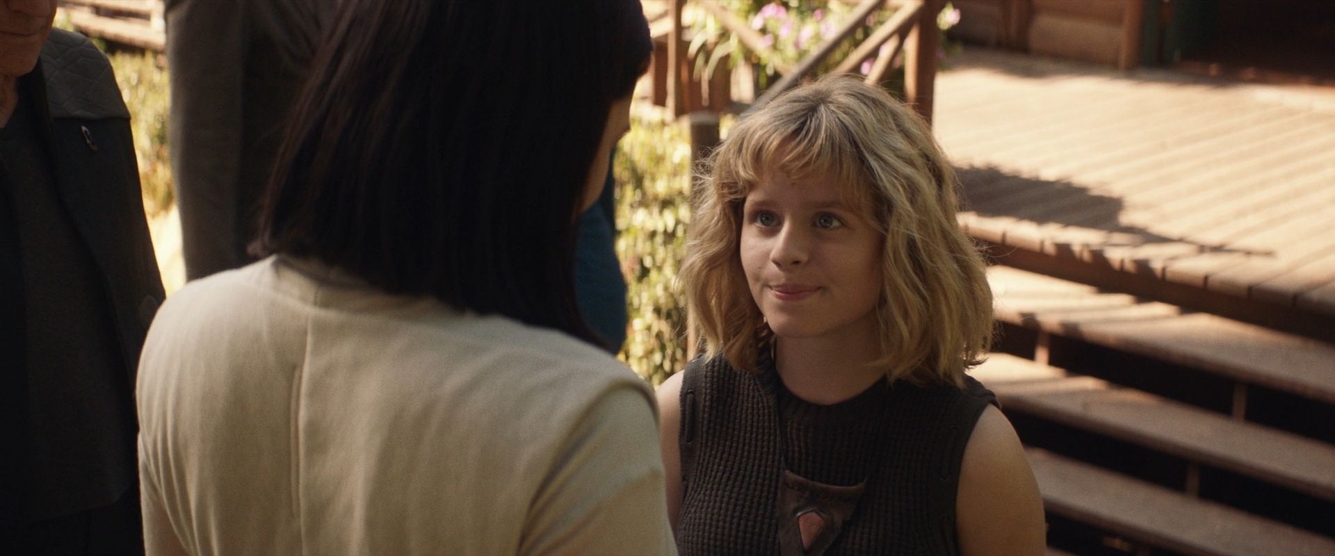 extant_StarTrek_PIC_1x07-Nepenthe_06260.jpg