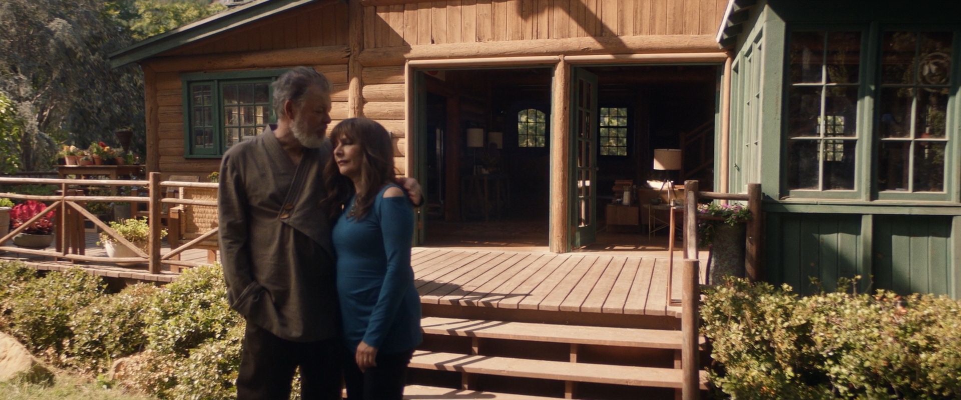 extant_StarTrek_PIC_1x07-Nepenthe_06328.jpg