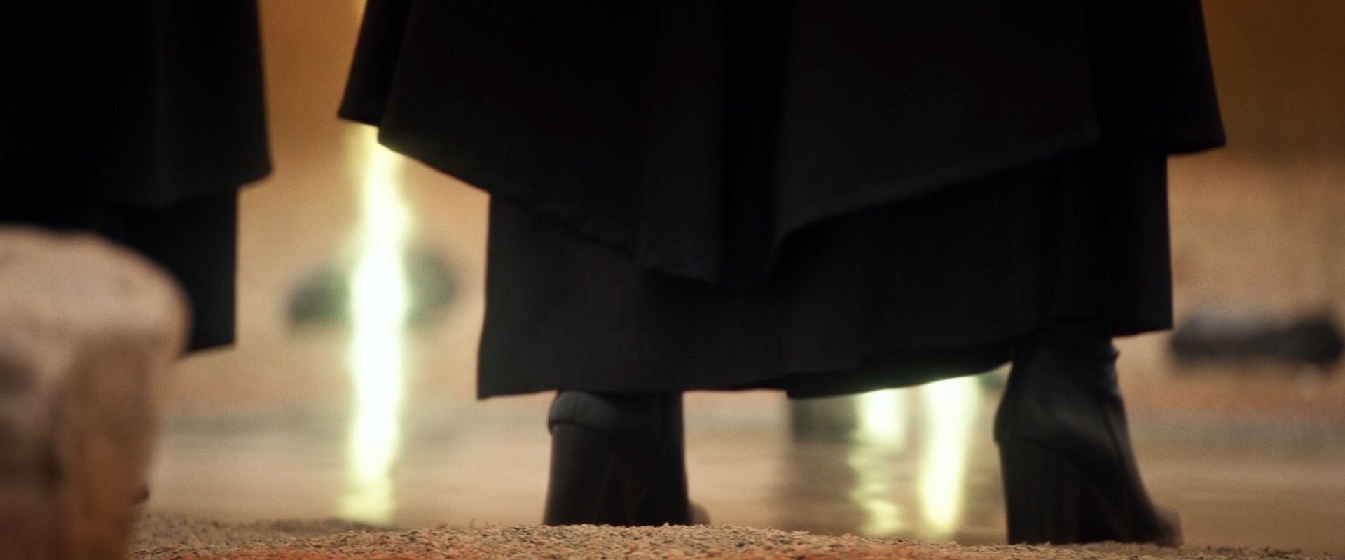 extant_StarTrek_PIC_1x08-BrokenPieces_00367.jpg