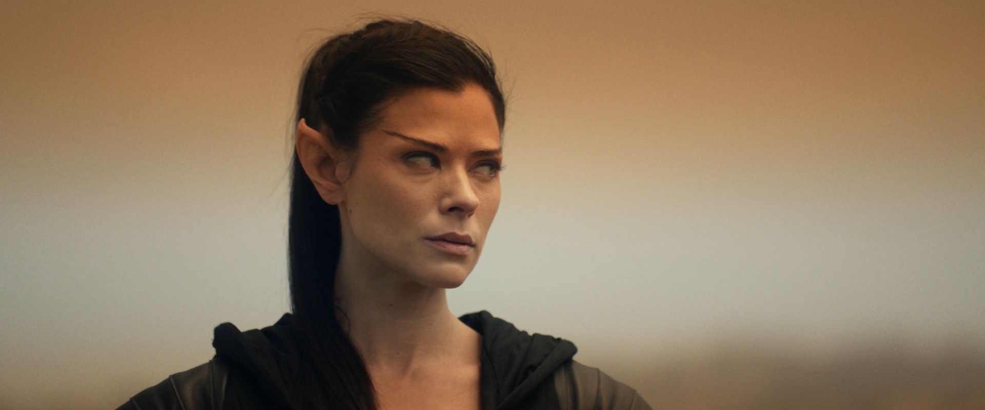 extant_StarTrek_PIC_1x08-BrokenPieces_00381.jpg