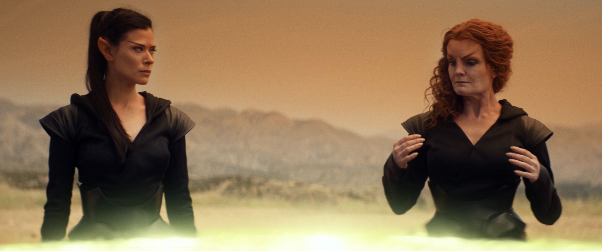 extant_StarTrek_PIC_1x08-BrokenPieces_00384.jpg