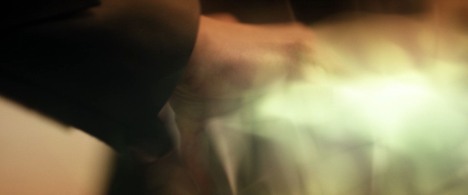 extant_StarTrek_PIC_1x08-BrokenPieces_00391.jpg
