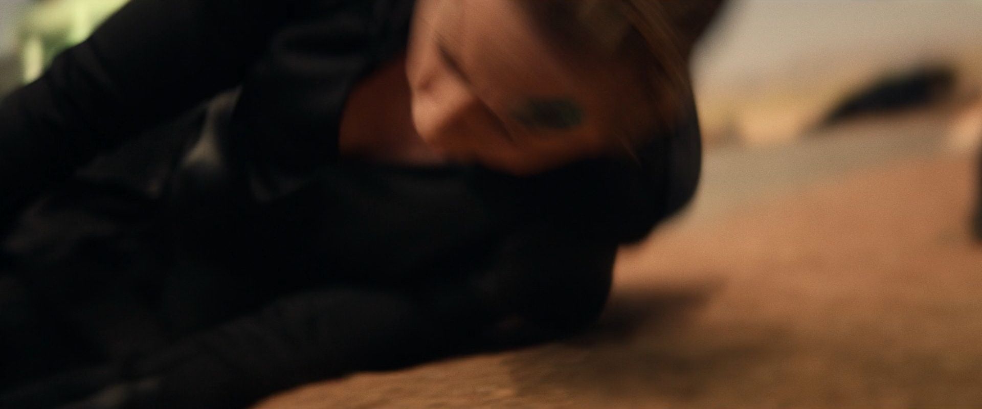 extant_StarTrek_PIC_1x08-BrokenPieces_00428.jpg