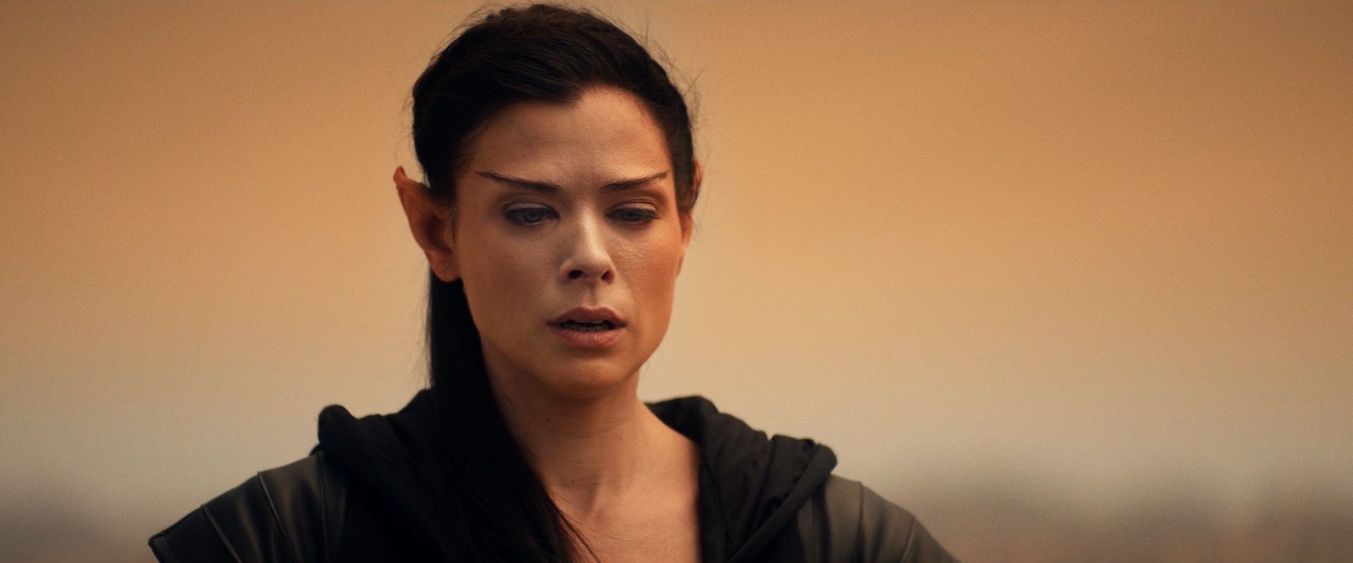 extant_StarTrek_PIC_1x08-BrokenPieces_00431.jpg