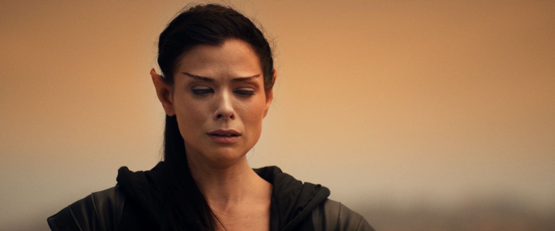 extant_StarTrek_PIC_1x08-BrokenPieces_00434.jpg