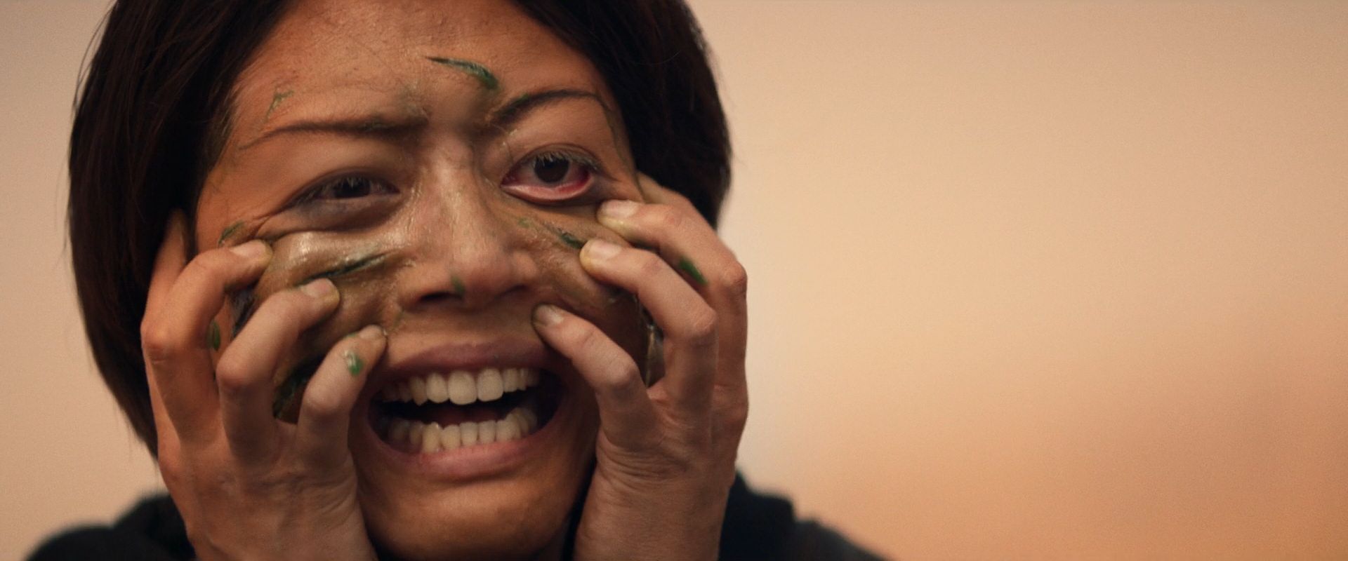 extant_StarTrek_PIC_1x08-BrokenPieces_00444.jpg
