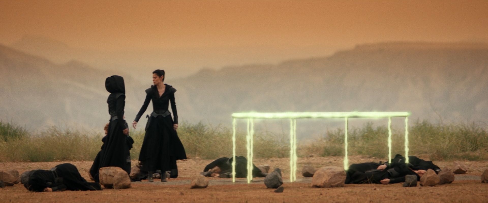 extant_StarTrek_PIC_1x08-BrokenPieces_00464.jpg