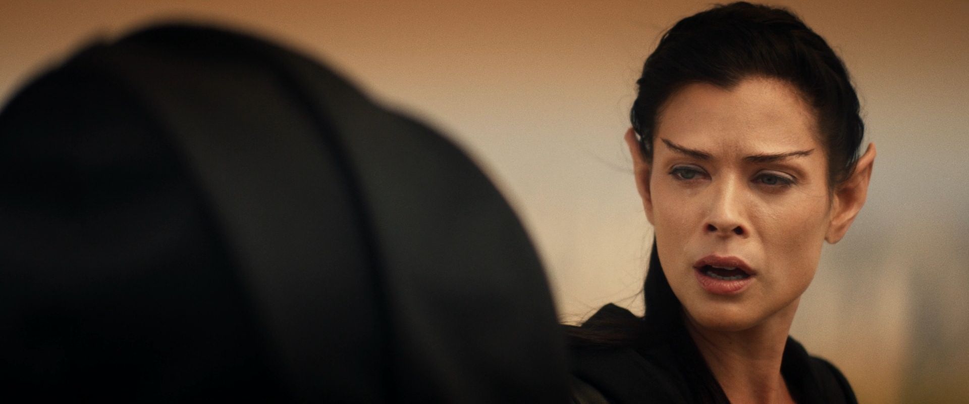 extant_StarTrek_PIC_1x08-BrokenPieces_00482.jpg