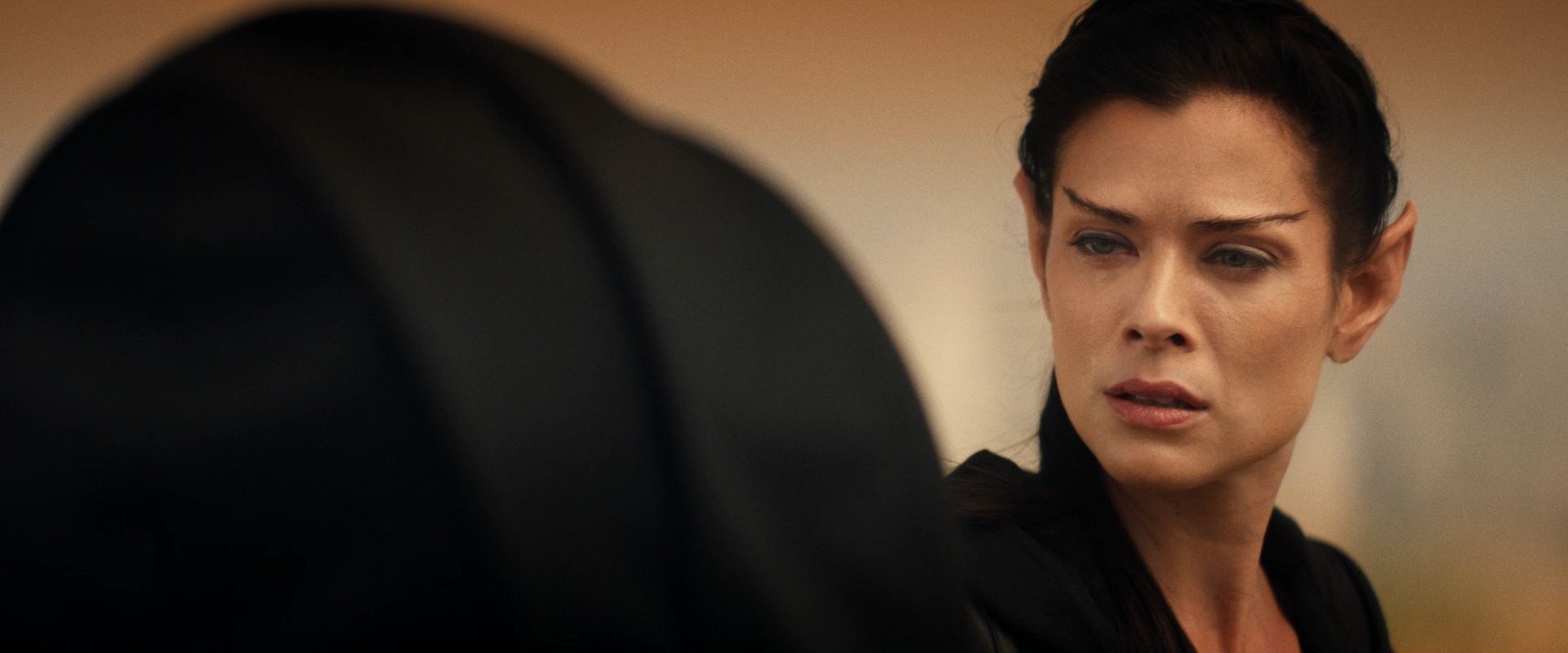 extant_StarTrek_PIC_1x08-BrokenPieces_00484.jpg
