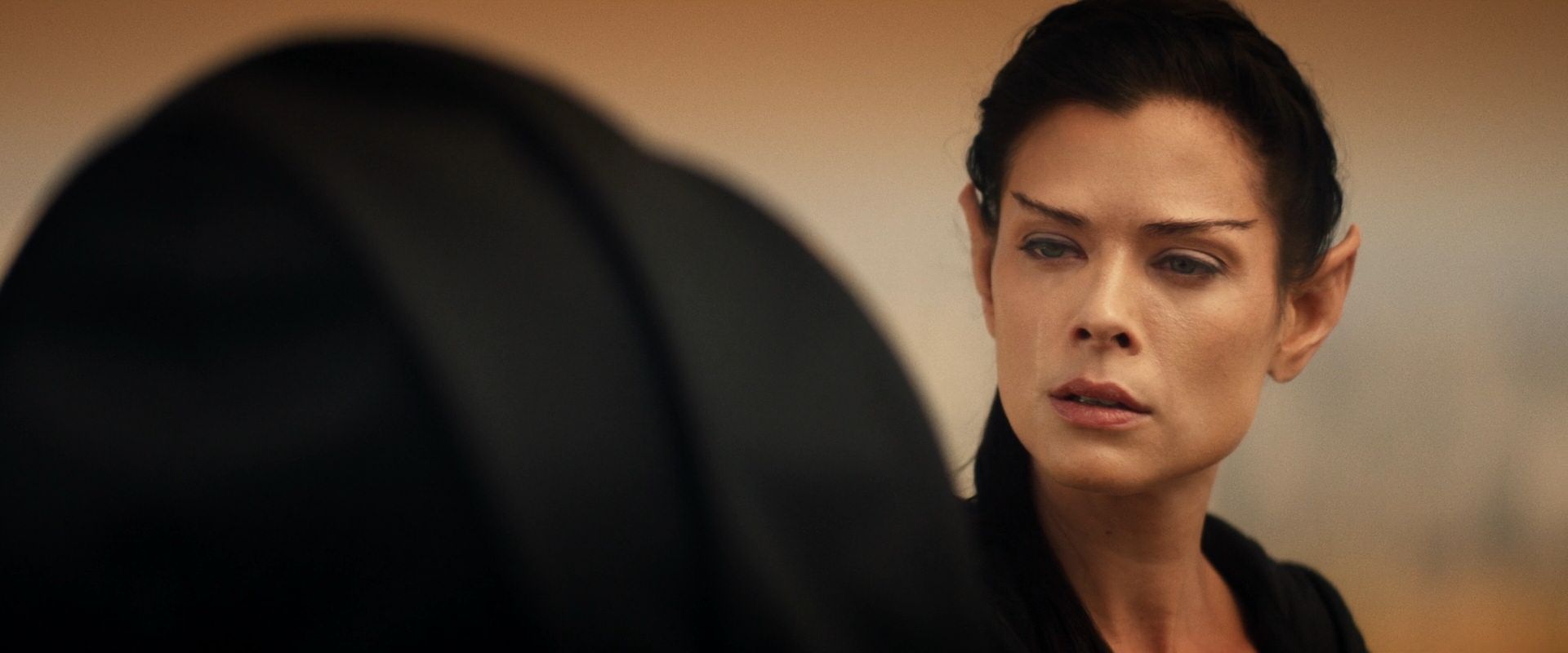 extant_StarTrek_PIC_1x08-BrokenPieces_00487.jpg