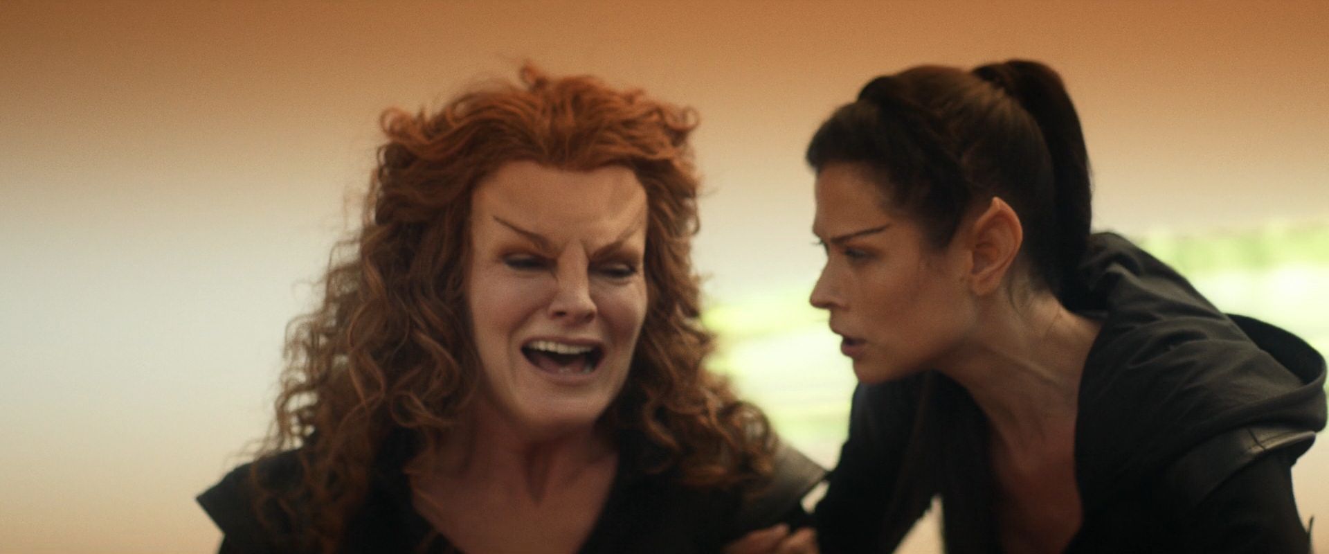 extant_StarTrek_PIC_1x08-BrokenPieces_00513.jpg