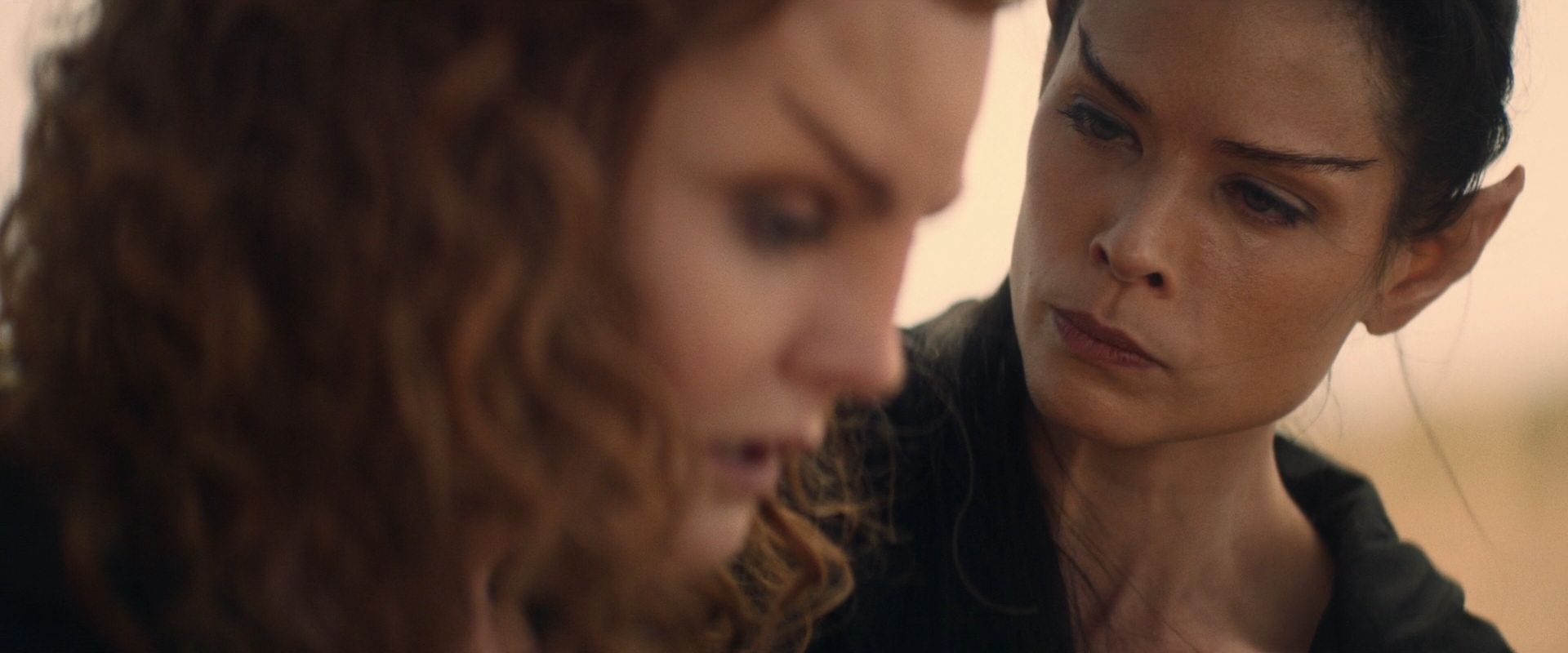 extant_StarTrek_PIC_1x08-BrokenPieces_00537.jpg
