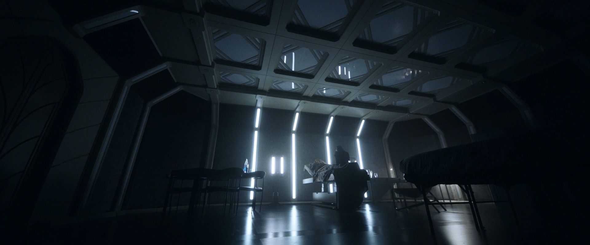 extant_StarTrek_PIC_1x08-BrokenPieces_00552.jpg