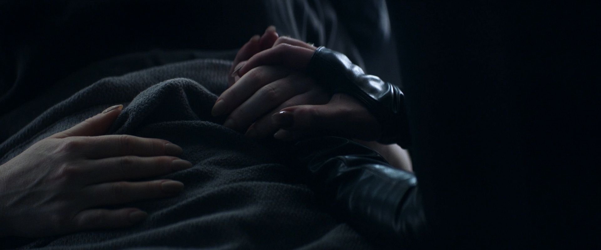 extant_StarTrek_PIC_1x08-BrokenPieces_00556.jpg
