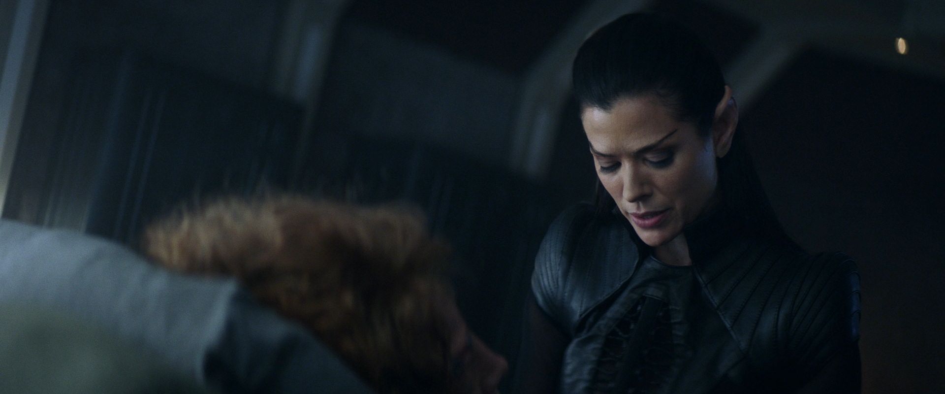 extant_StarTrek_PIC_1x08-BrokenPieces_00580.jpg