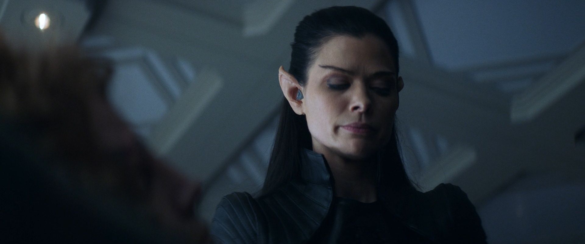 extant_StarTrek_PIC_1x08-BrokenPieces_00610.jpg