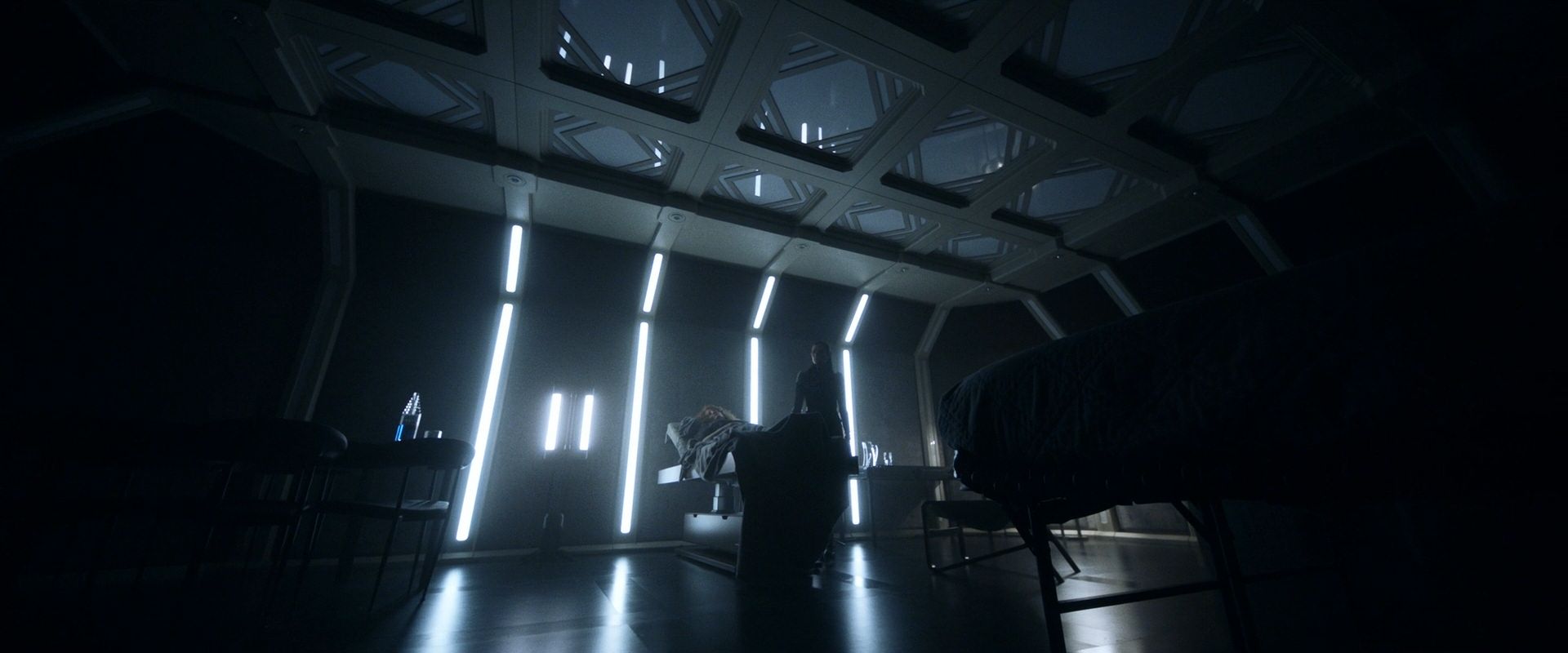 extant_StarTrek_PIC_1x08-BrokenPieces_00631.jpg