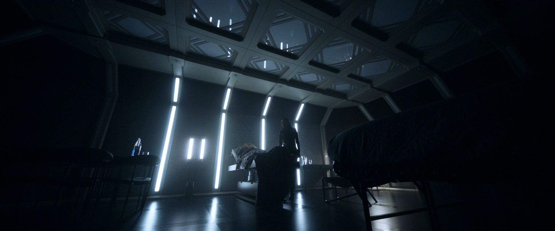 extant_StarTrek_PIC_1x08-BrokenPieces_00633.jpg