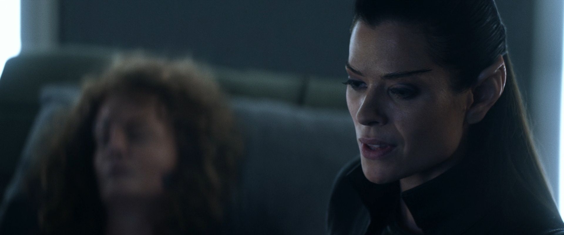 extant_StarTrek_PIC_1x08-BrokenPieces_00644.jpg