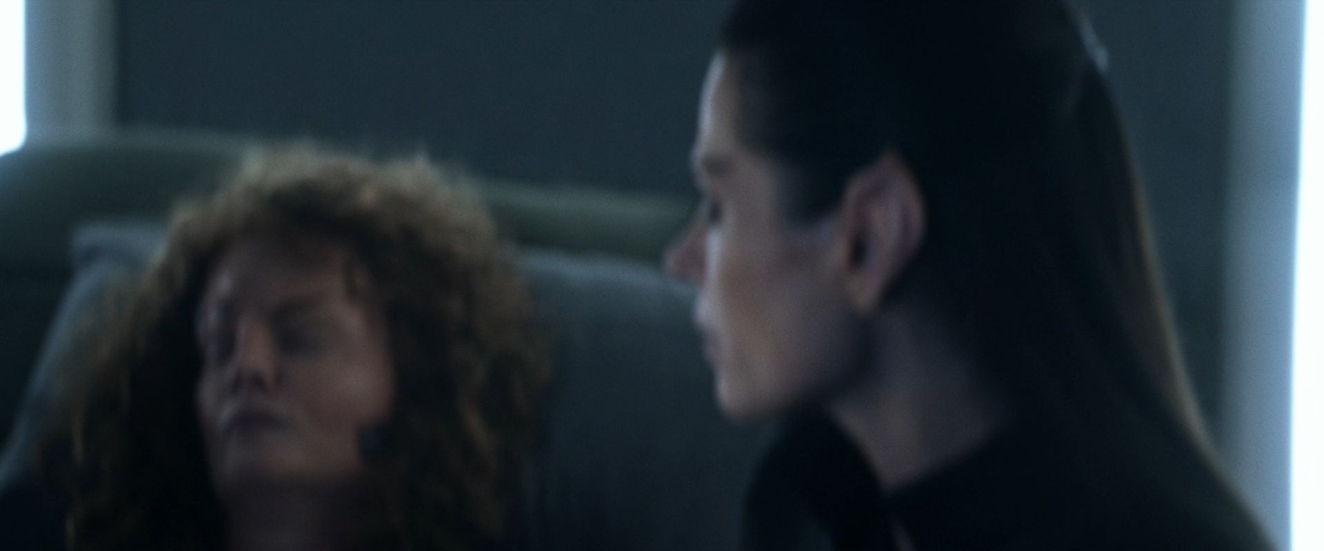 extant_StarTrek_PIC_1x08-BrokenPieces_00652.jpg