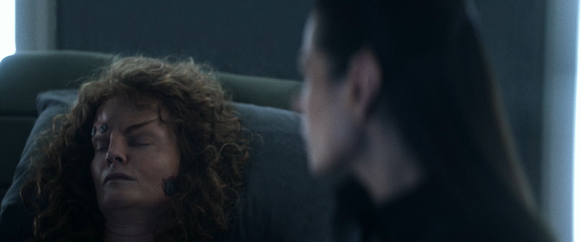 extant_StarTrek_PIC_1x08-BrokenPieces_00654.jpg