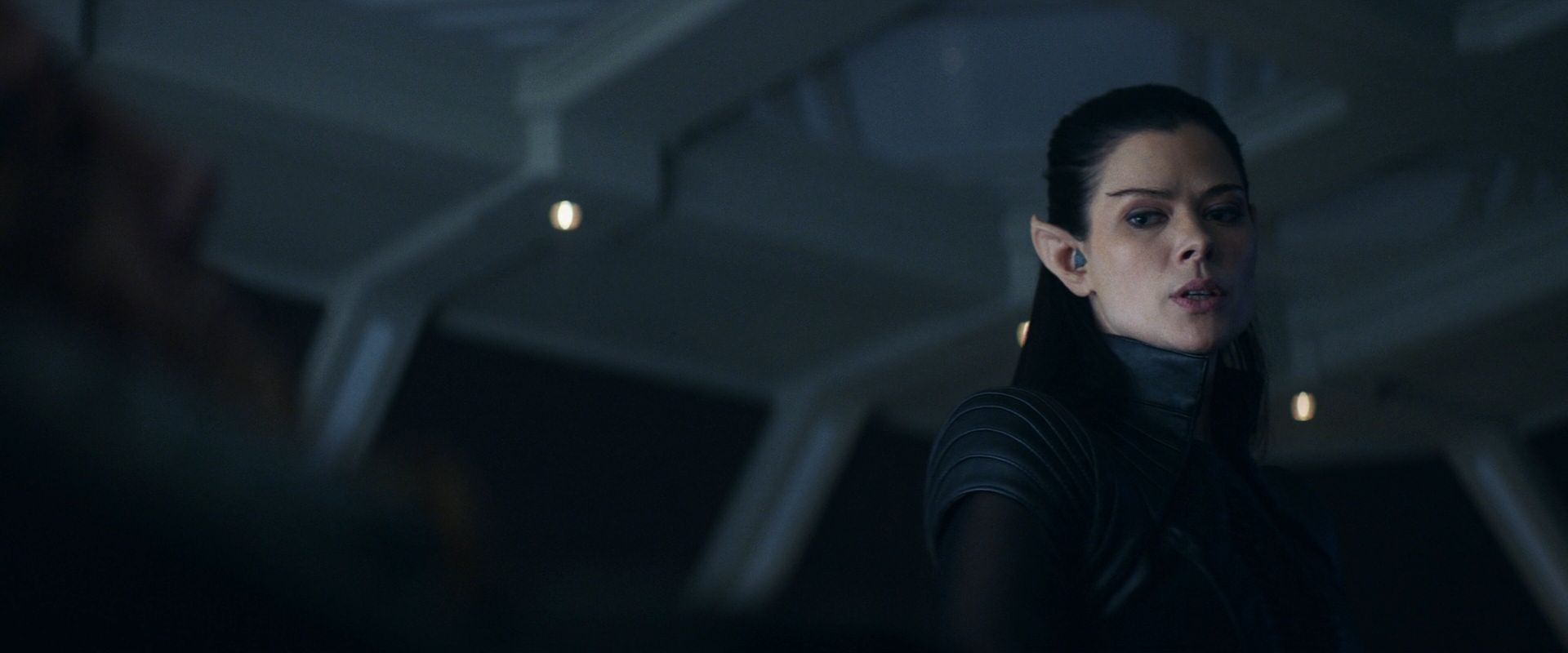 extant_StarTrek_PIC_1x08-BrokenPieces_00660.jpg
