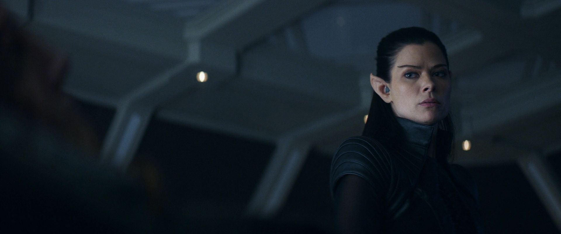 extant_StarTrek_PIC_1x08-BrokenPieces_00662.jpg