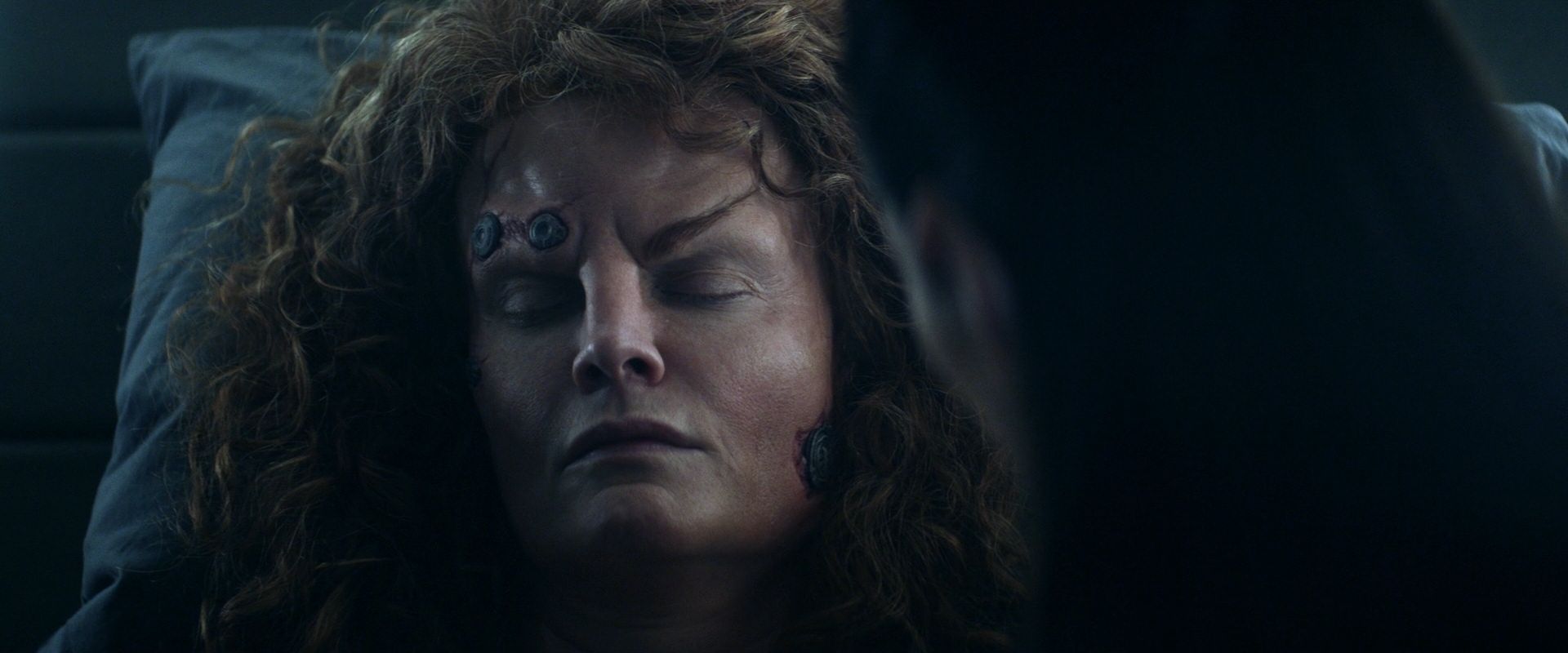 extant_StarTrek_PIC_1x08-BrokenPieces_00727.jpg