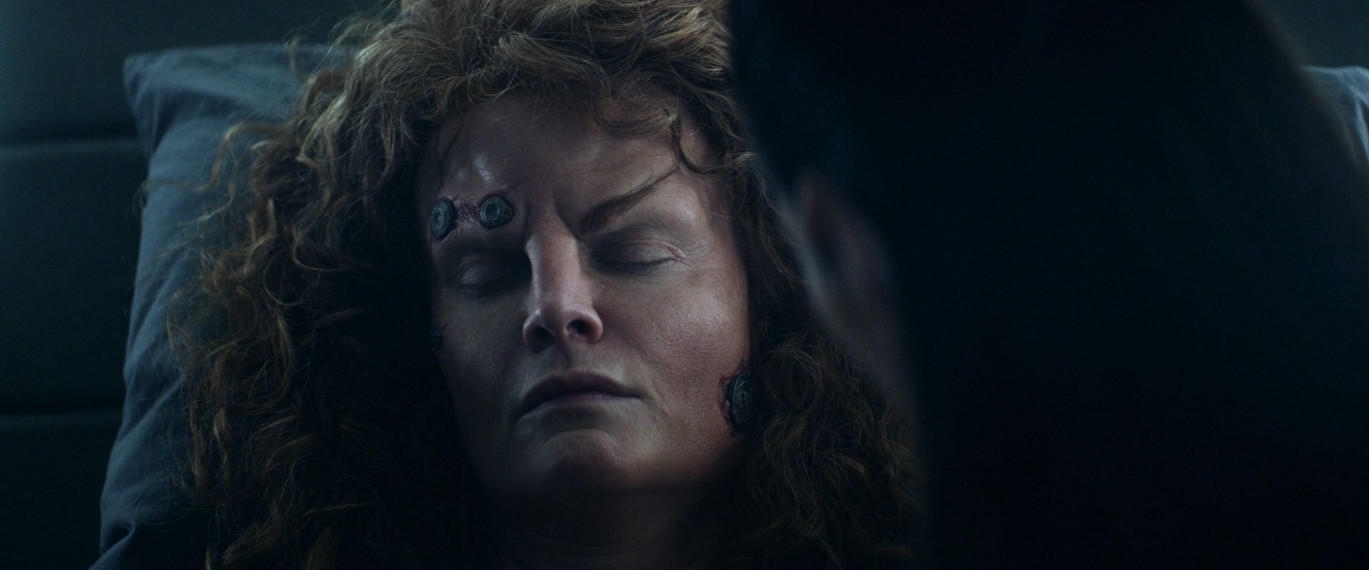 extant_StarTrek_PIC_1x08-BrokenPieces_00729.jpg