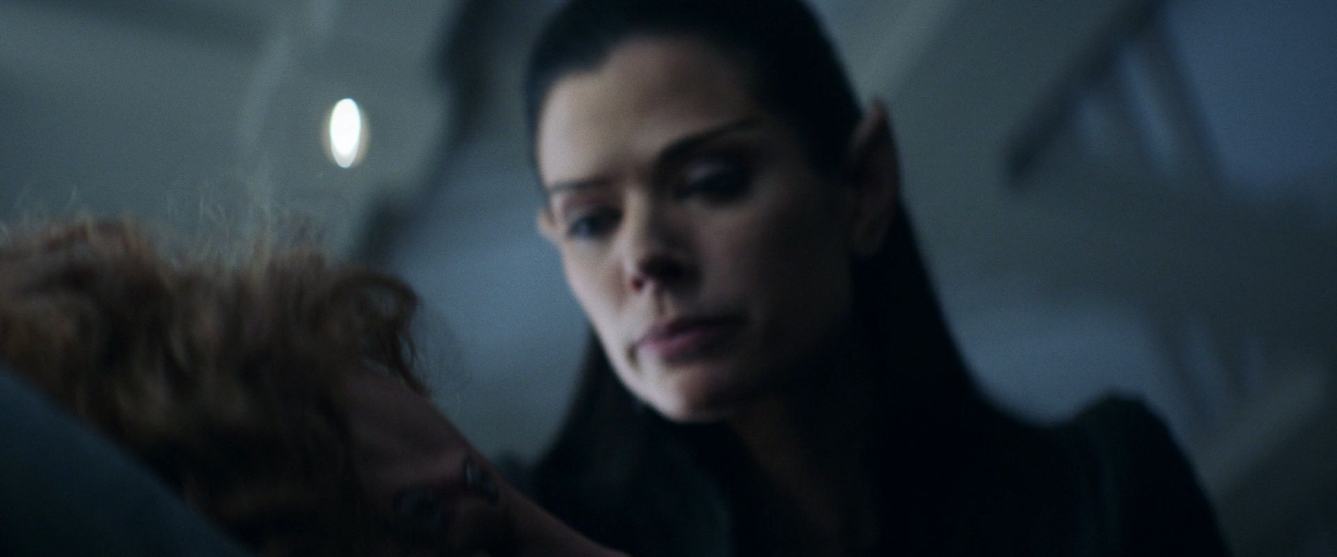 extant_StarTrek_PIC_1x08-BrokenPieces_00754.jpg
