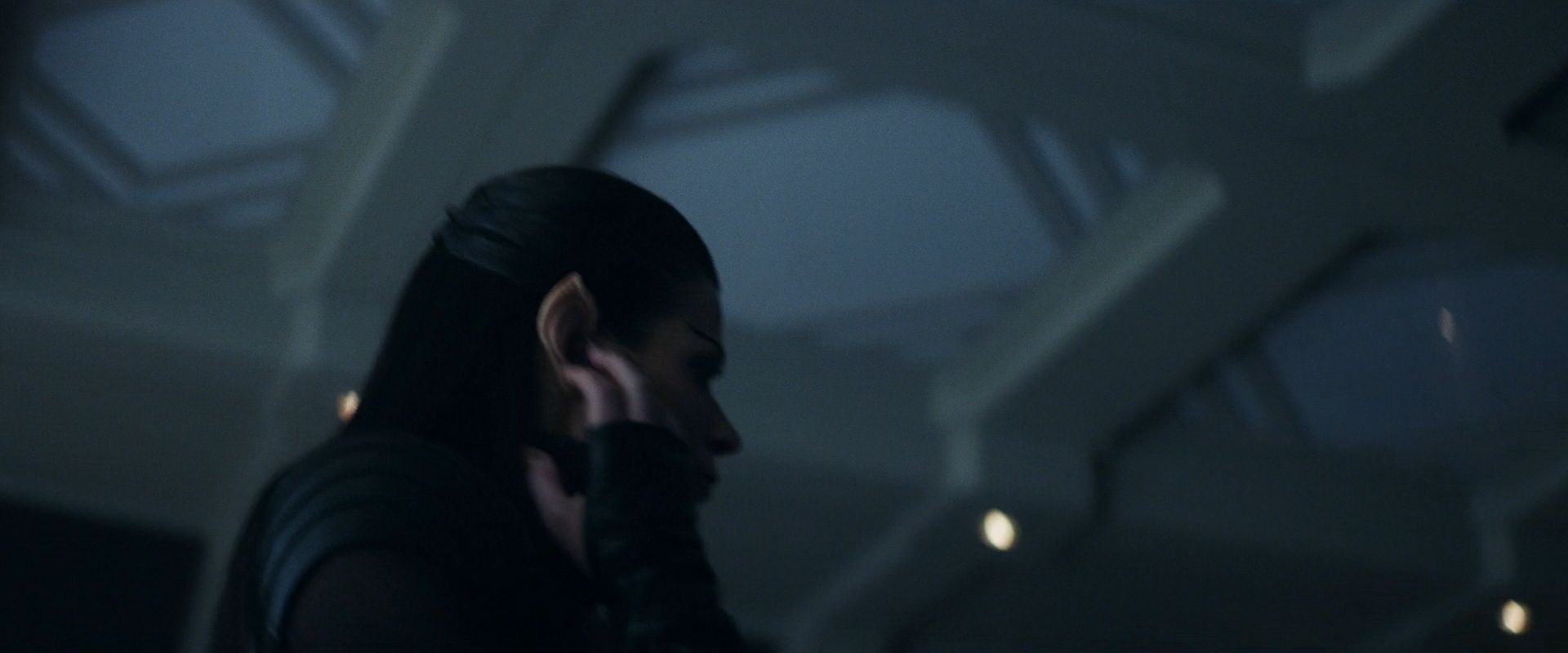 extant_StarTrek_PIC_1x08-BrokenPieces_00775.jpg