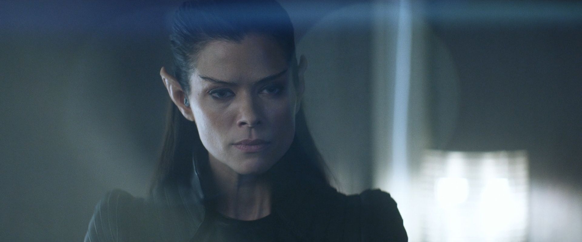 extant_StarTrek_PIC_1x08-BrokenPieces_00785.jpg