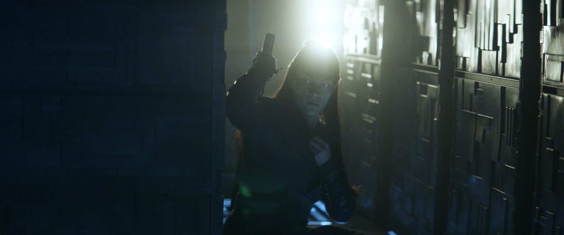 extant_StarTrek_PIC_1x08-BrokenPieces_00802.jpg