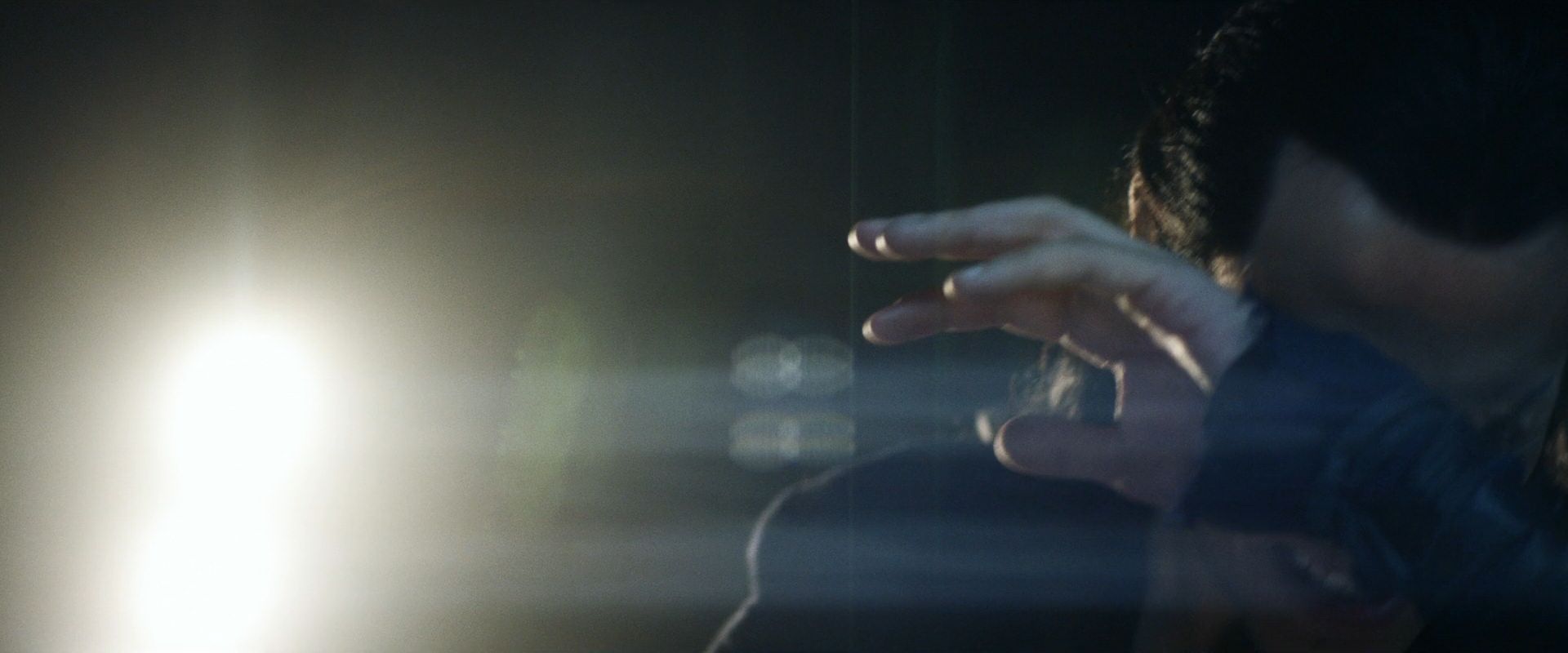 extant_StarTrek_PIC_1x08-BrokenPieces_00819.jpg