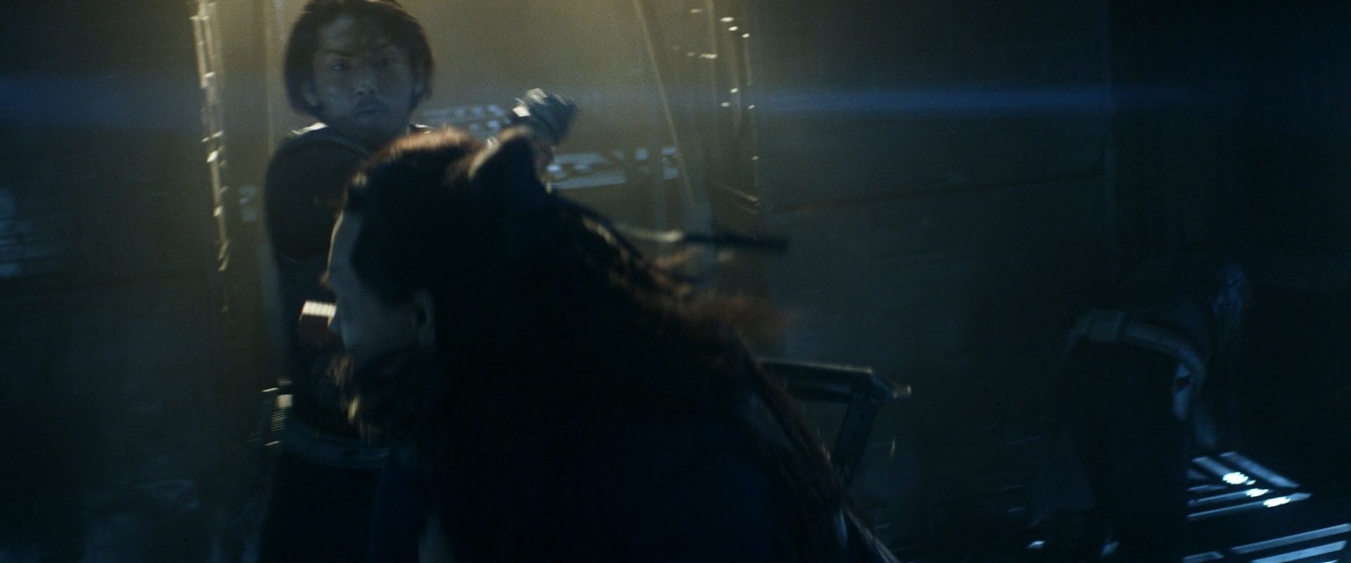 extant_StarTrek_PIC_1x08-BrokenPieces_00839.jpg
