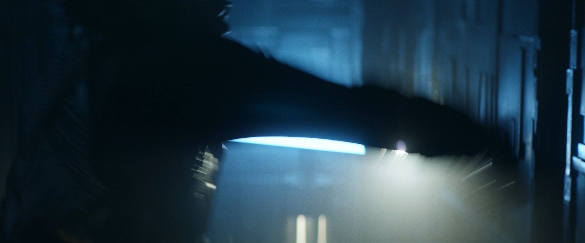 extant_StarTrek_PIC_1x08-BrokenPieces_00846.jpg